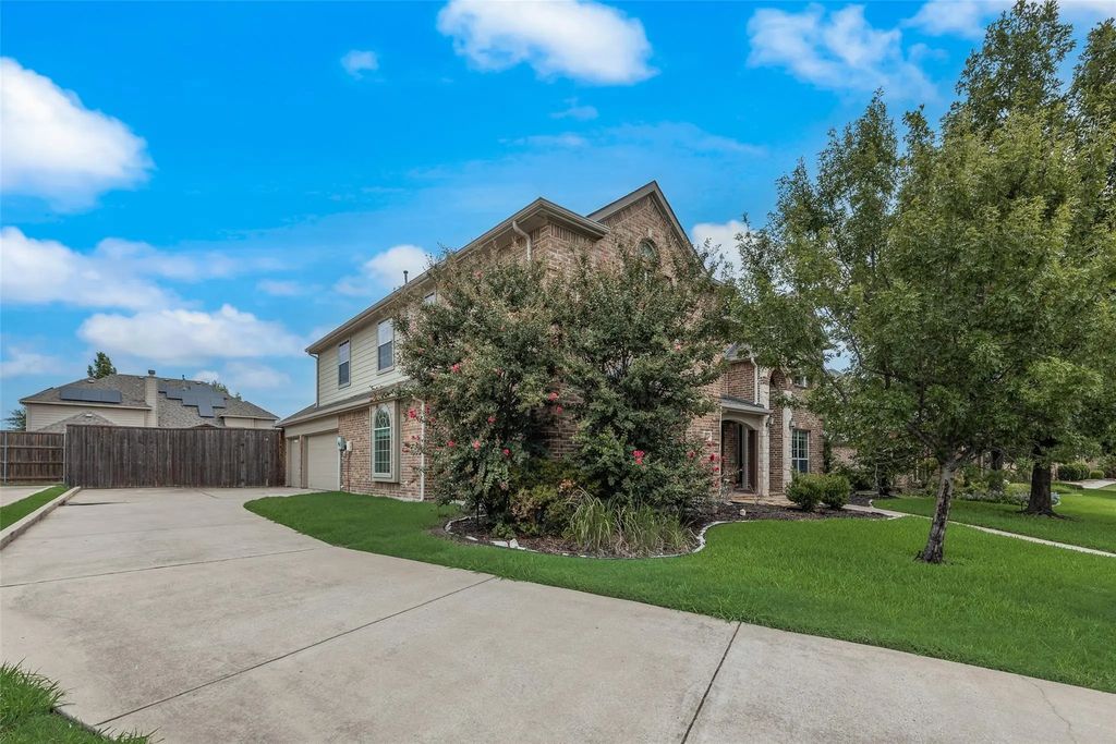 623 Lone Ridge Way, Murphy
