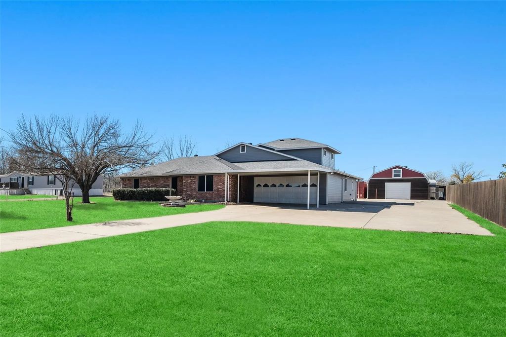 182 Willowcreek Lane, Rockwall