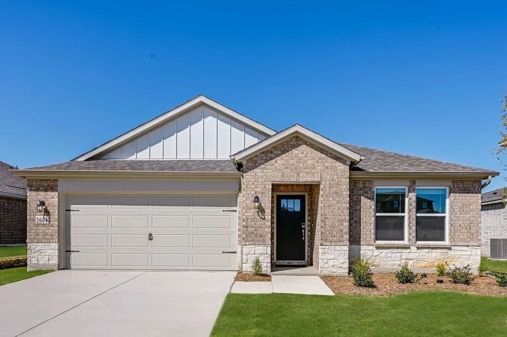 2604 Glacier Road, Anna