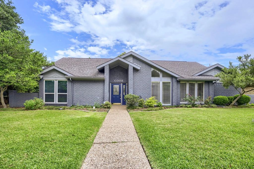 6008 Spring Flower Trail, Dallas