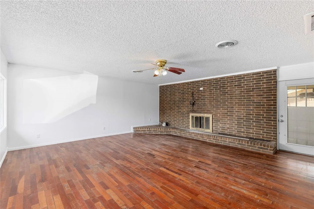 1700 18th Street, Brownwood