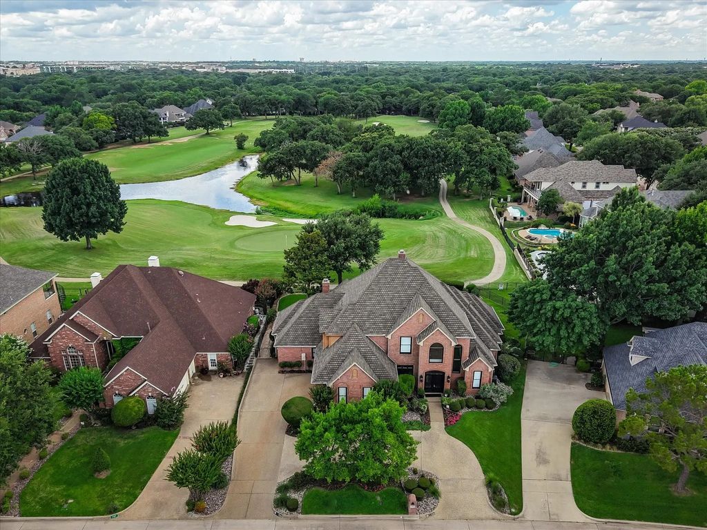 719 Morningside Drive, Mansfield