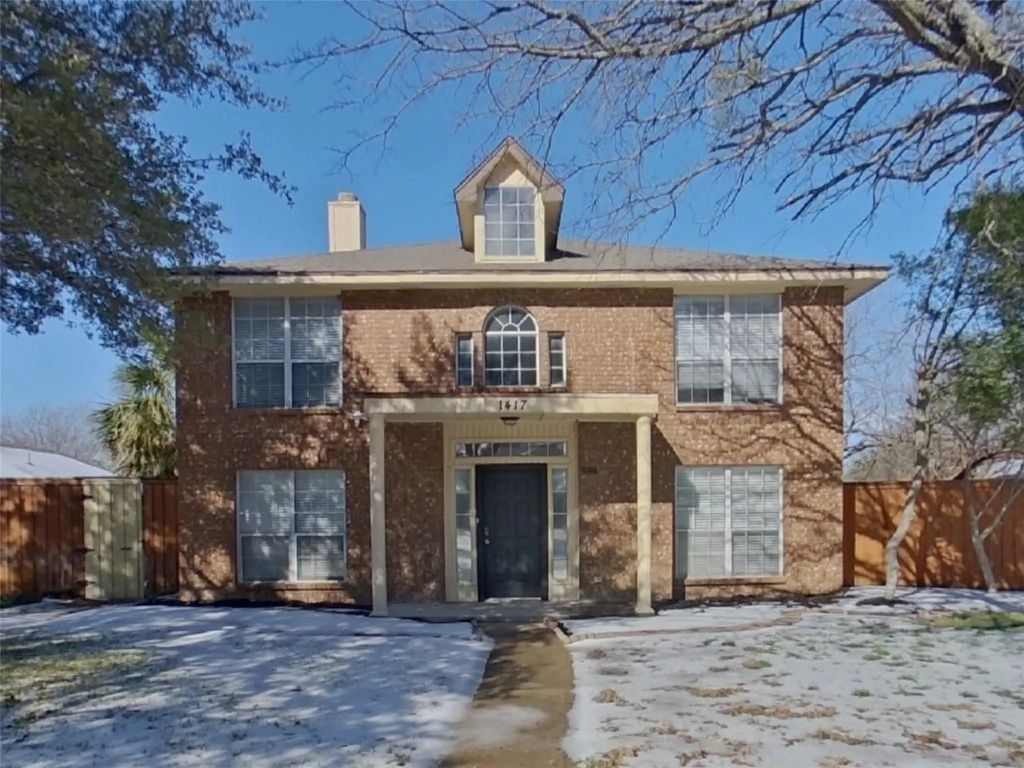 1417 Baker Drive, Cedar Hill