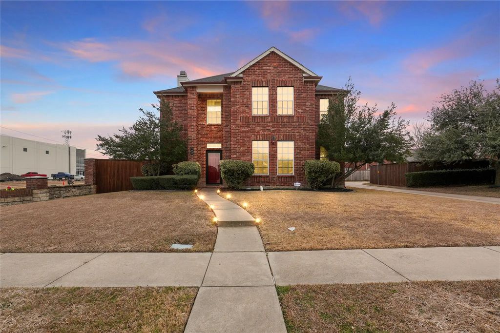 502 Elderwood Loop, Mesquite