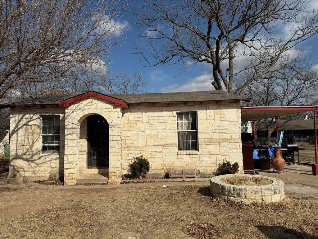 819 Paddock Street, Stephenville