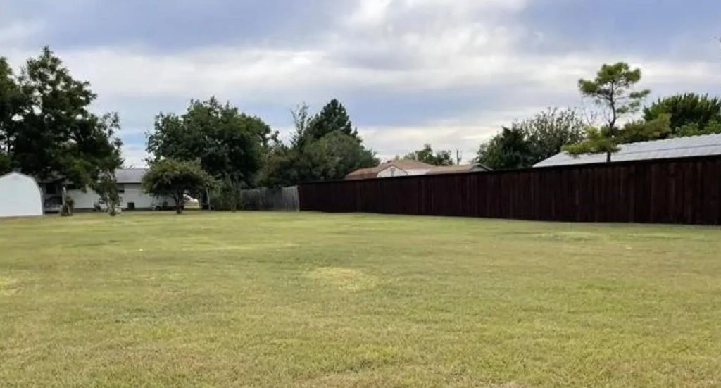 4518 Lakecrest Drive, The Colony
