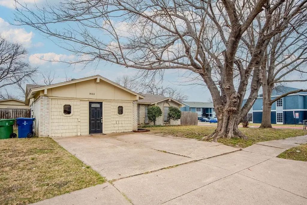 1833 Mill Pond Road, Garland