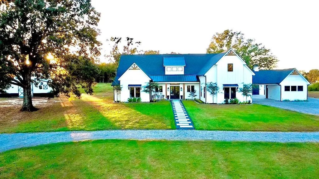 11039 Fm 607 N E, Brownsboro