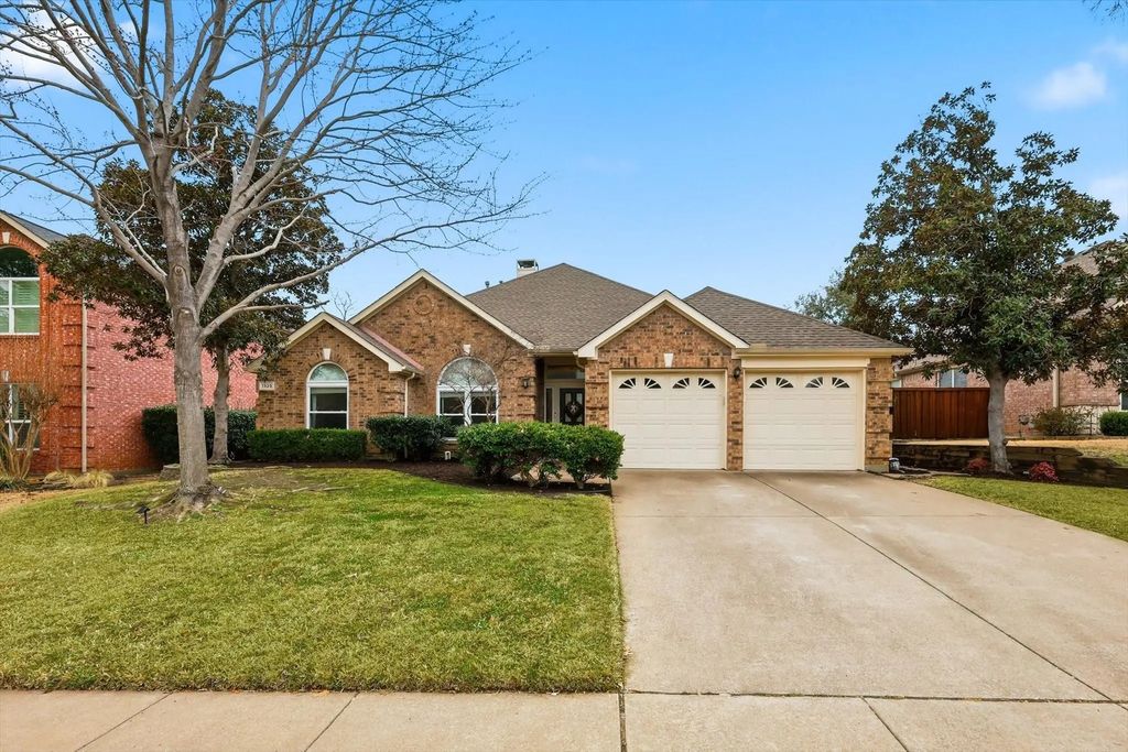 1325 Rustic Timbers Lane, Flower Mound