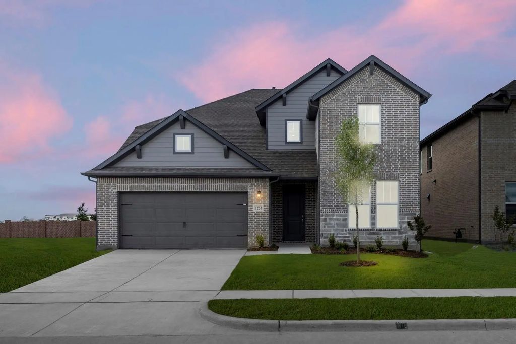 1224 Redcoat Drive, Forney