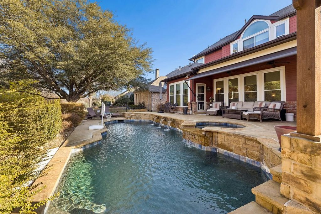 1924 Victoria Circle, McKinney