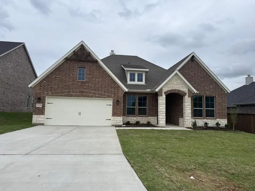 1129 Trinity Drive, Springtown