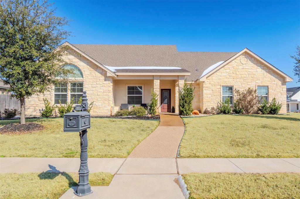 355 Cavitt Court, Robinson
