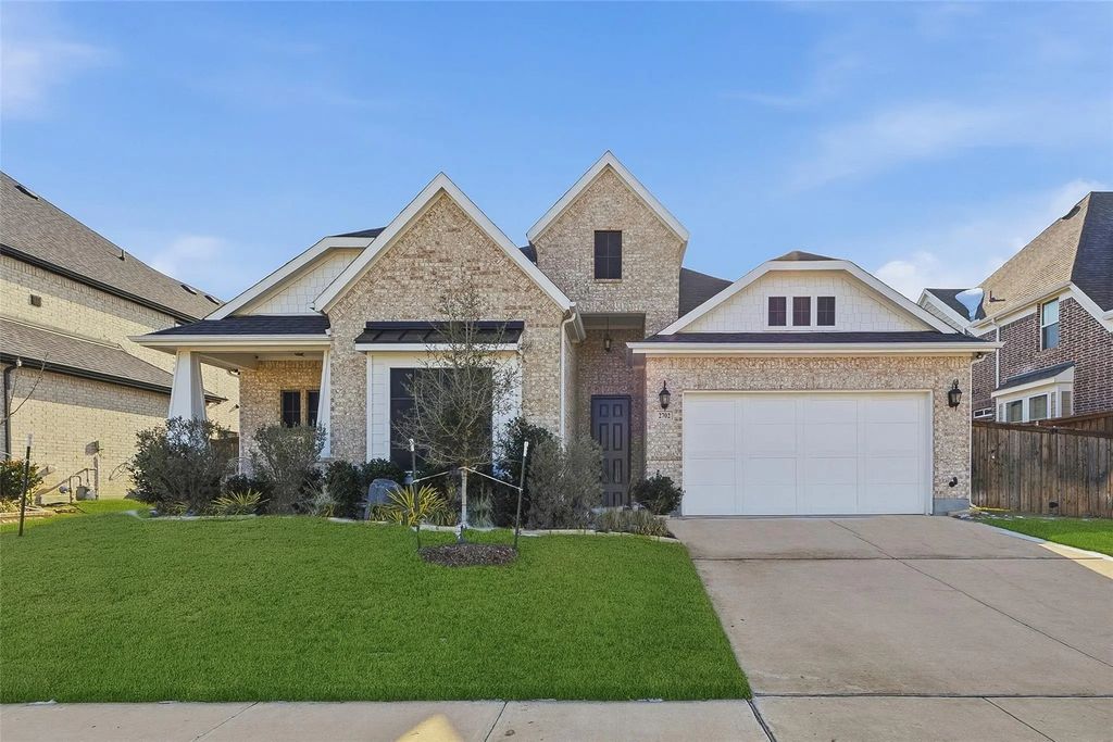 2702 Vista Parkway, Mansfield