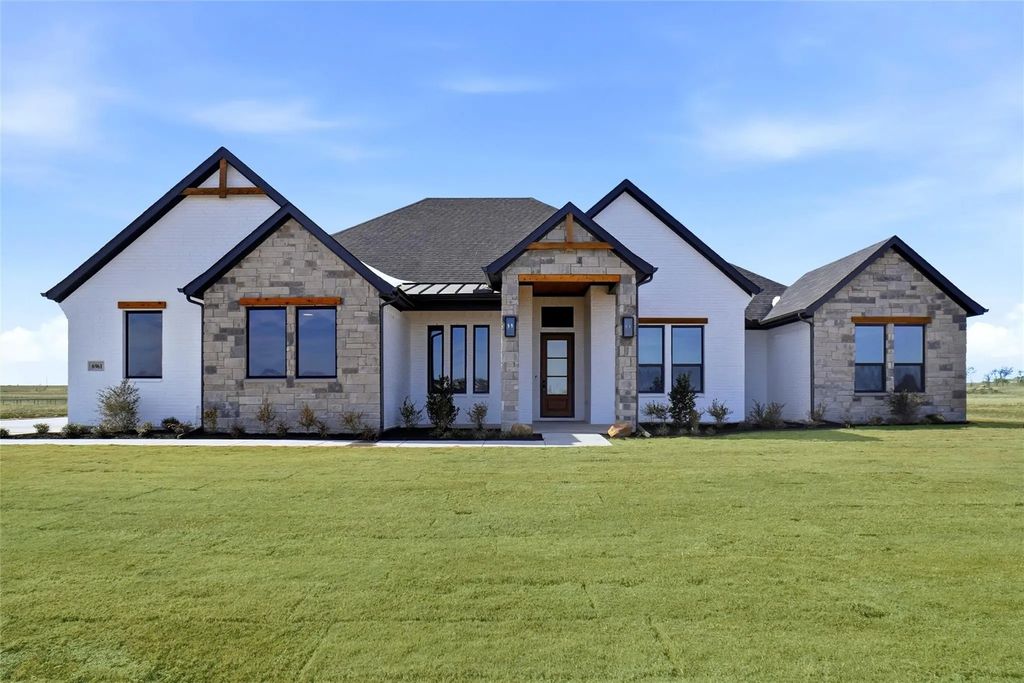 6961 Eagle Creek Drive, Godley