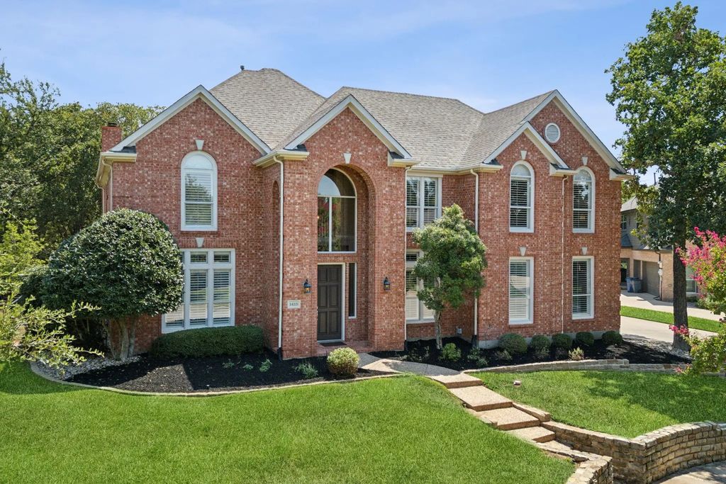 1415 Cambridge Crossing, Southlake