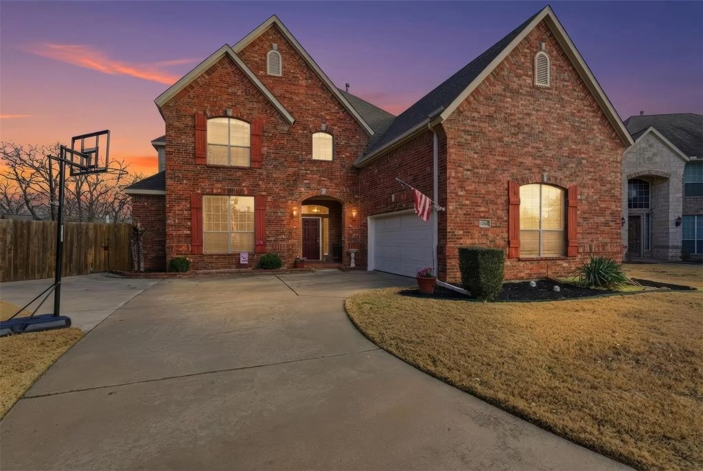 1233 Templemore Drive, Keller