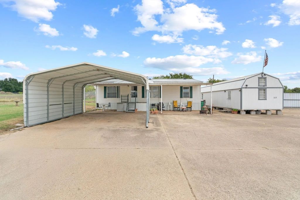 104 Runway Lane, Aurora