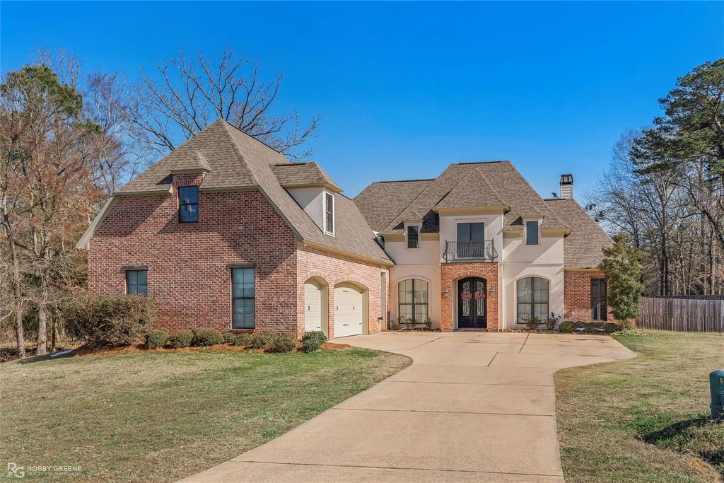 567 Ramsey Drive, Stonewall