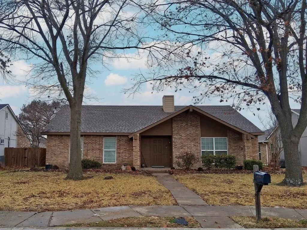 8105 Chesham Drive, Rowlett