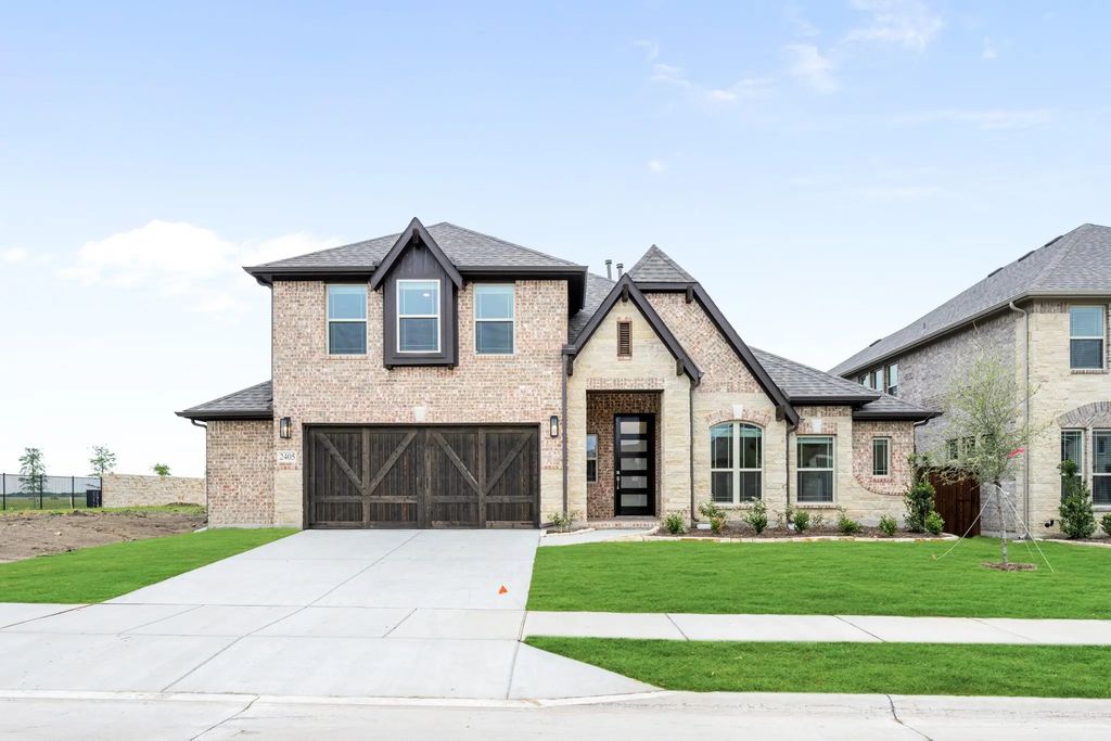2405 Drummond Street, Forney