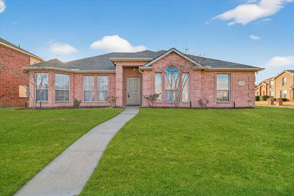 800 Kathryn Drive, Lewisville