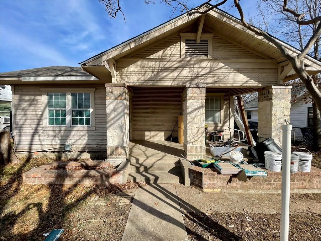 502 N Kramer Drive, Dallas