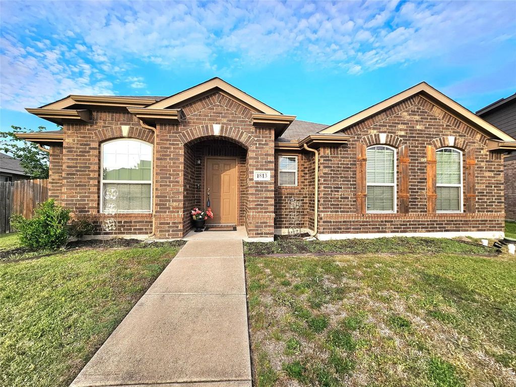1813 Overlook Drive, Lancaster