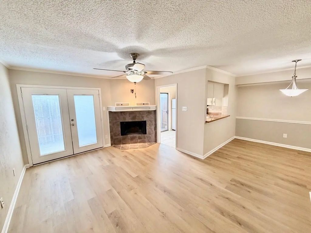 333 Melrose Drive 4b, Richardson