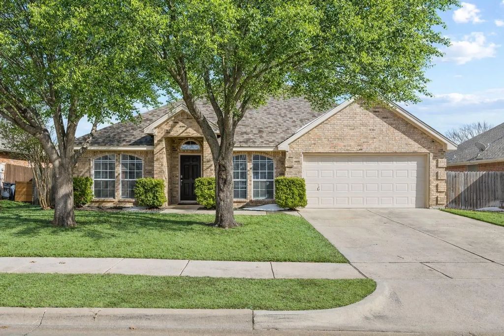 428 Vista Way Drive, Saginaw