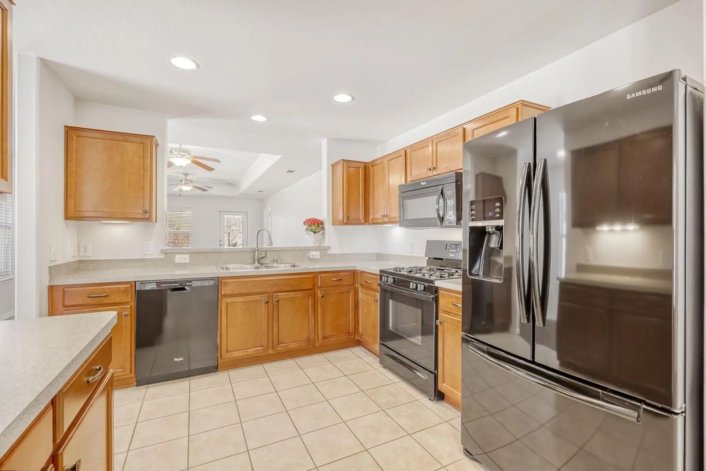 2462 Honeybee Lane, Frisco