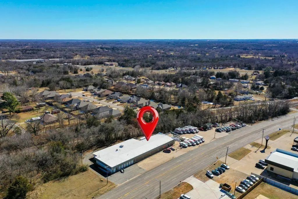3000 & 3006 S Woodlawn Boulevard, Denison