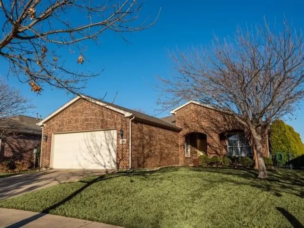 7548 Pasatiempo Drive, Frisco