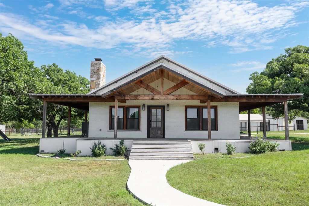7702 Highway 6, Cisco
