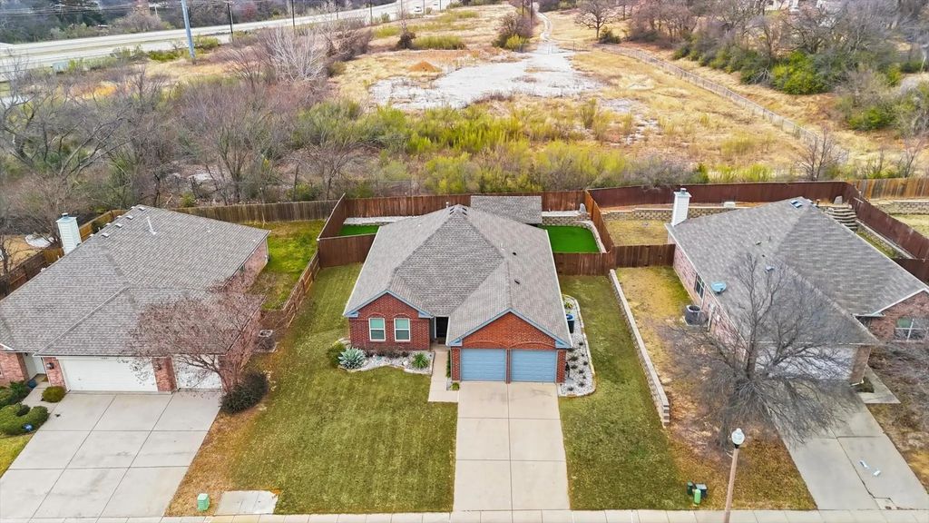 3901 San Lorenzo Drive, Denton