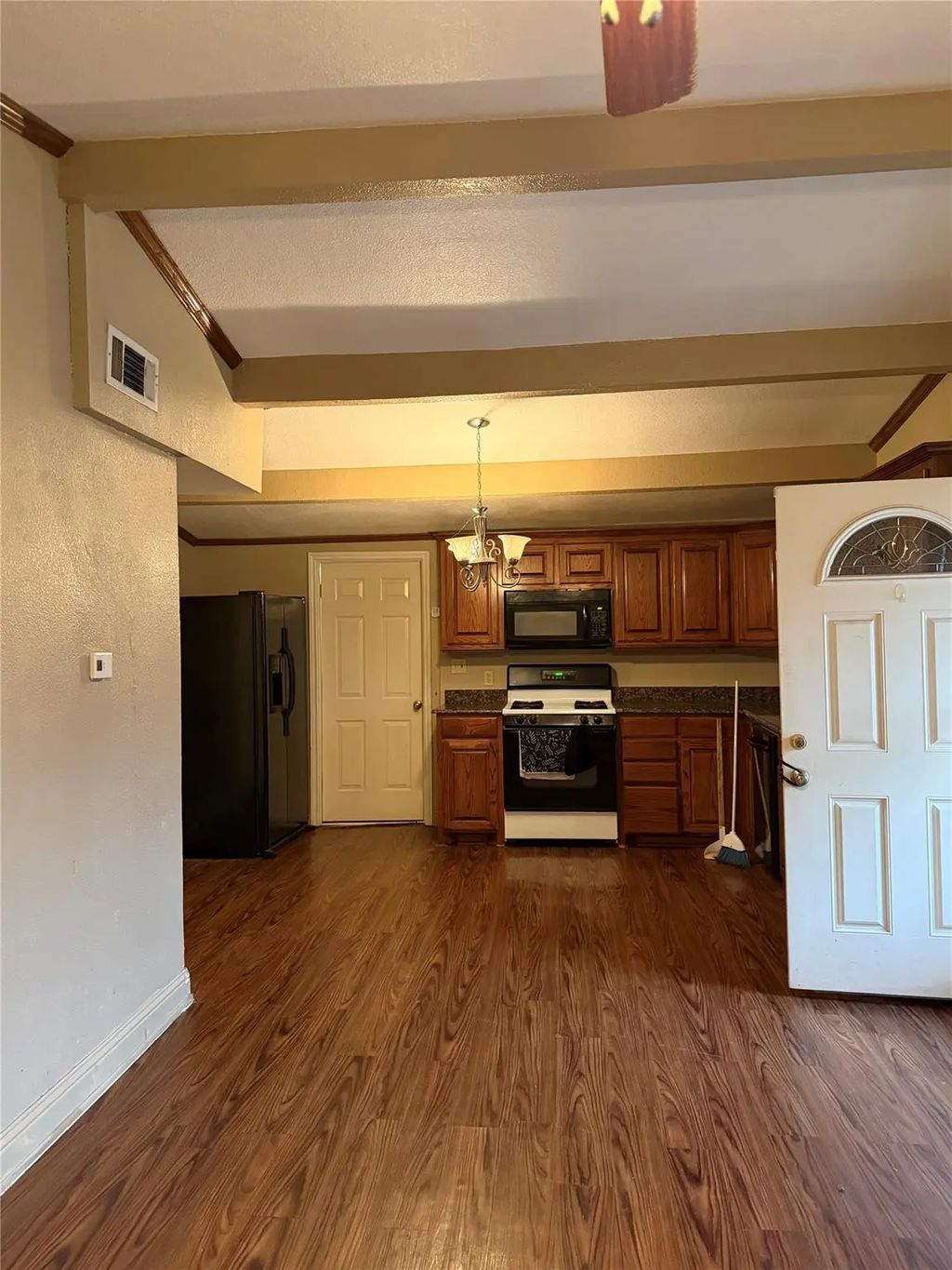 722 E Daugherty Drive, Garland
