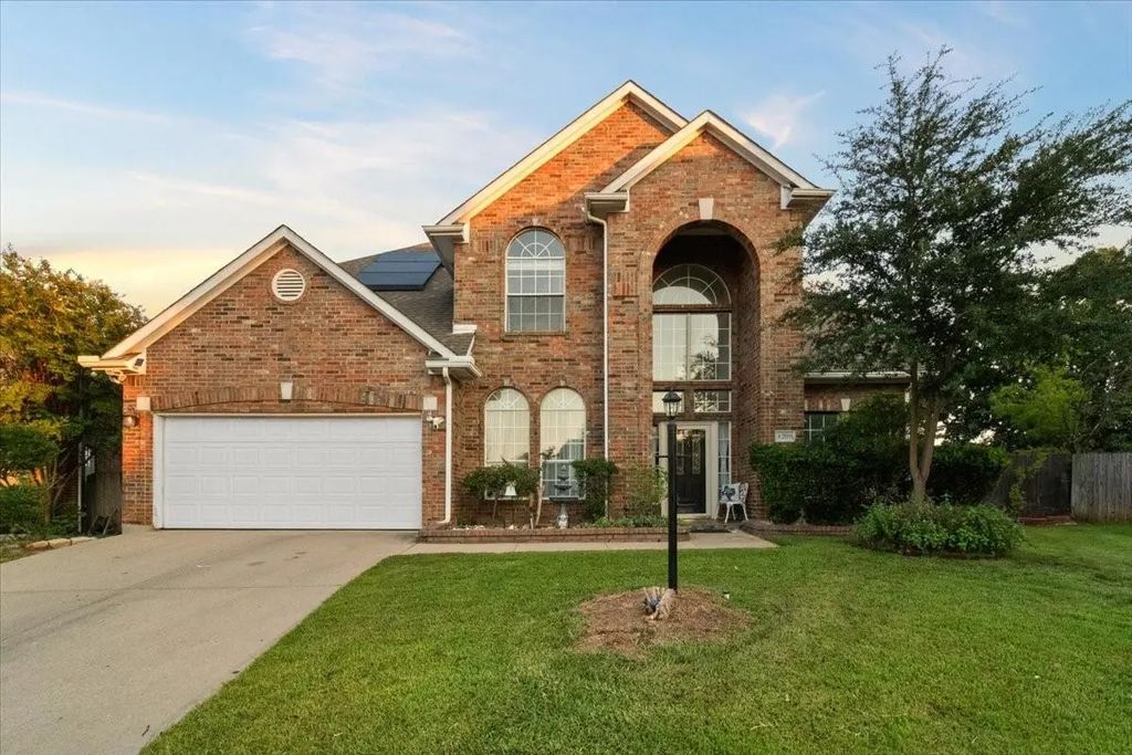 4209 Westcliff Court, Arlington