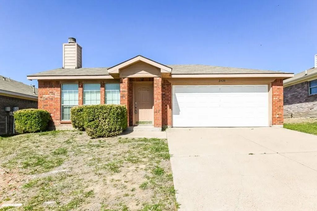 2428 Ensenada Lane, Fort Worth