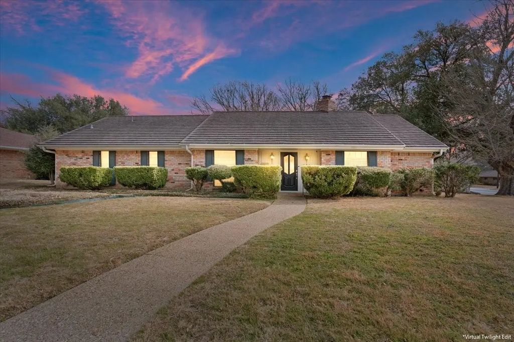 5224 Lake Arrowhead Drive, Waco