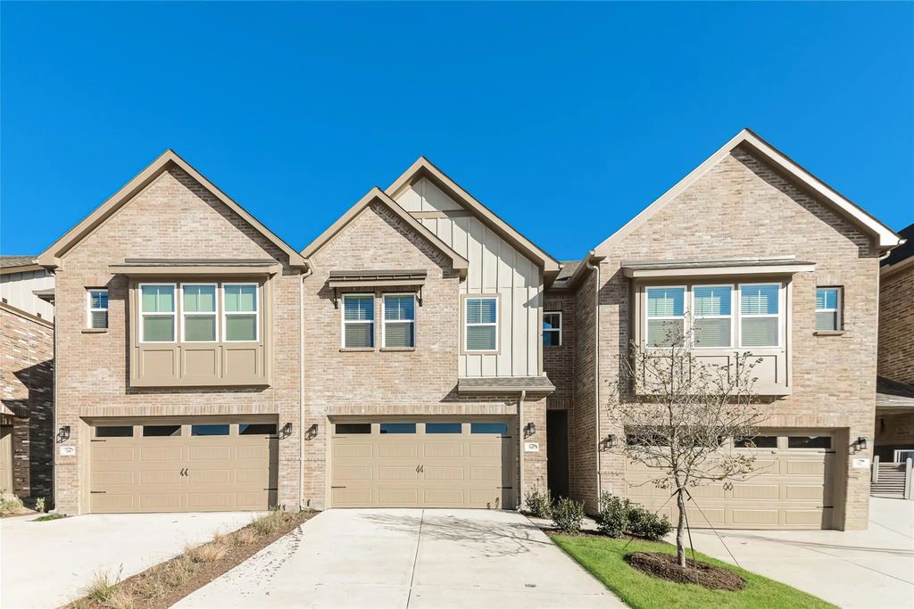 5448 Granite Trail, Garland