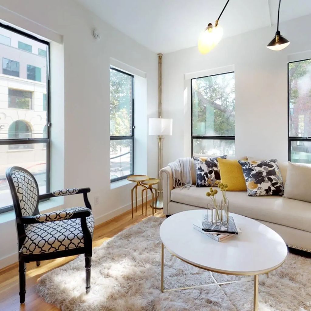 3721 N Hall Street 705, Dallas