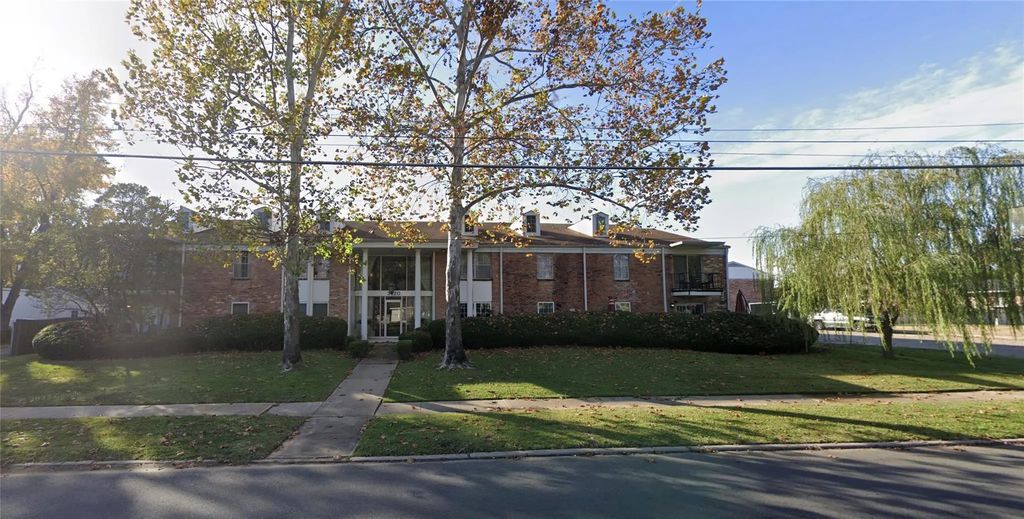 3820 Fairfield Avenue 58, Shreveport