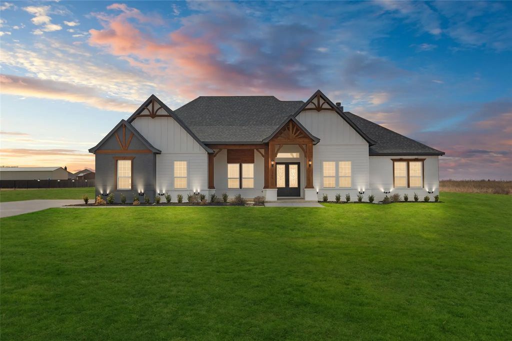 1744 Fm-387, Waxahachie