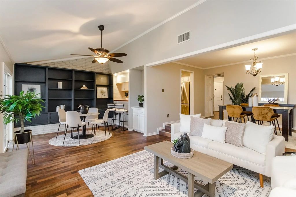 2706 Meadowstone Court, Carrollton