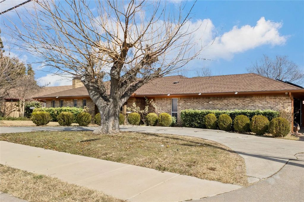 2402 Scott Mill Road, Carrollton