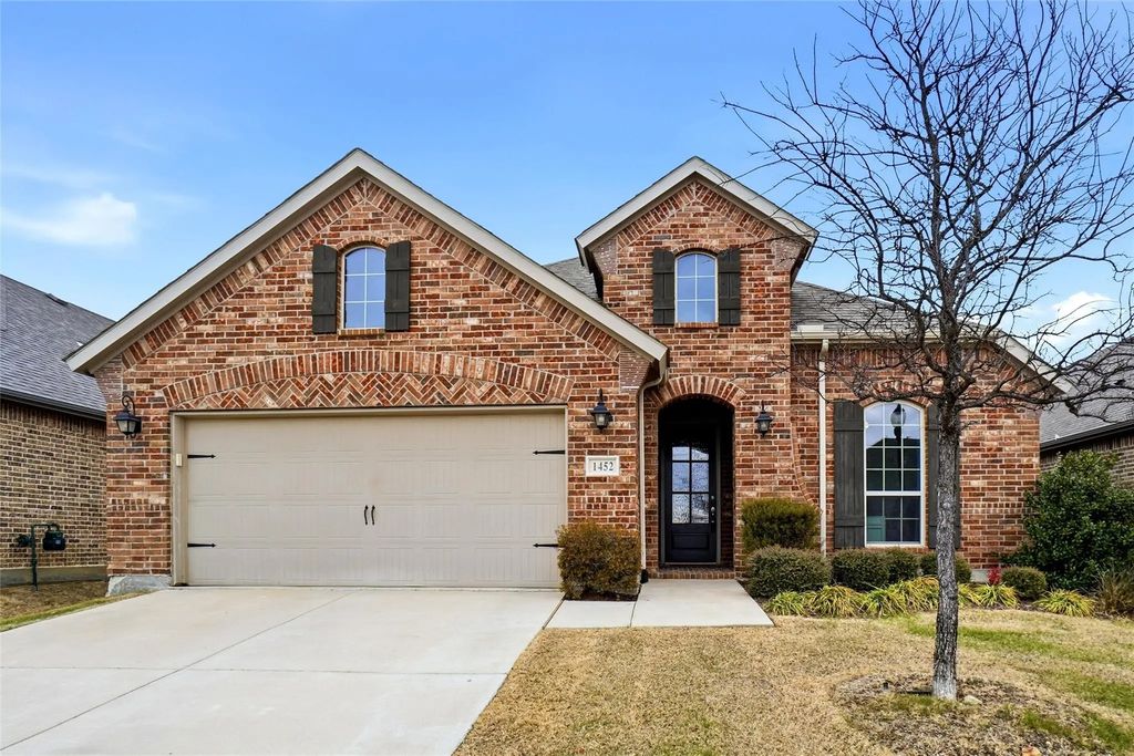 1452 Monarch Trail, Northlake
