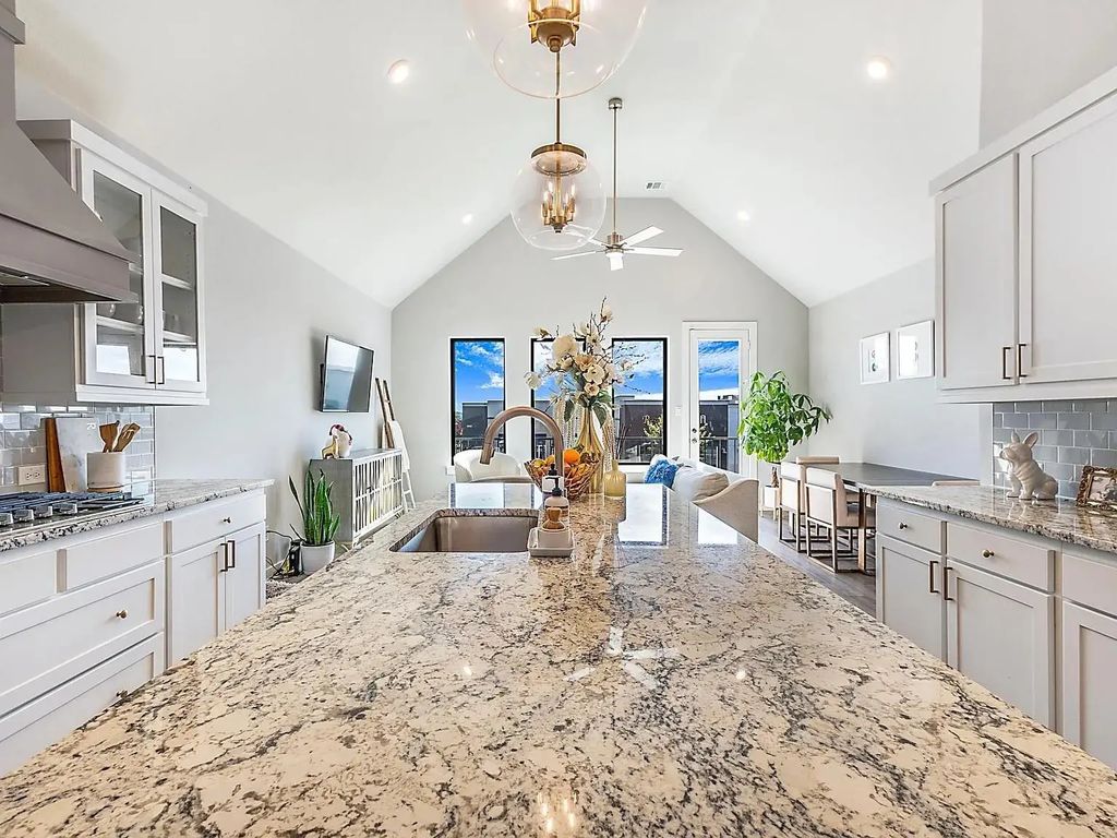 2214 Rook Drive, Dallas