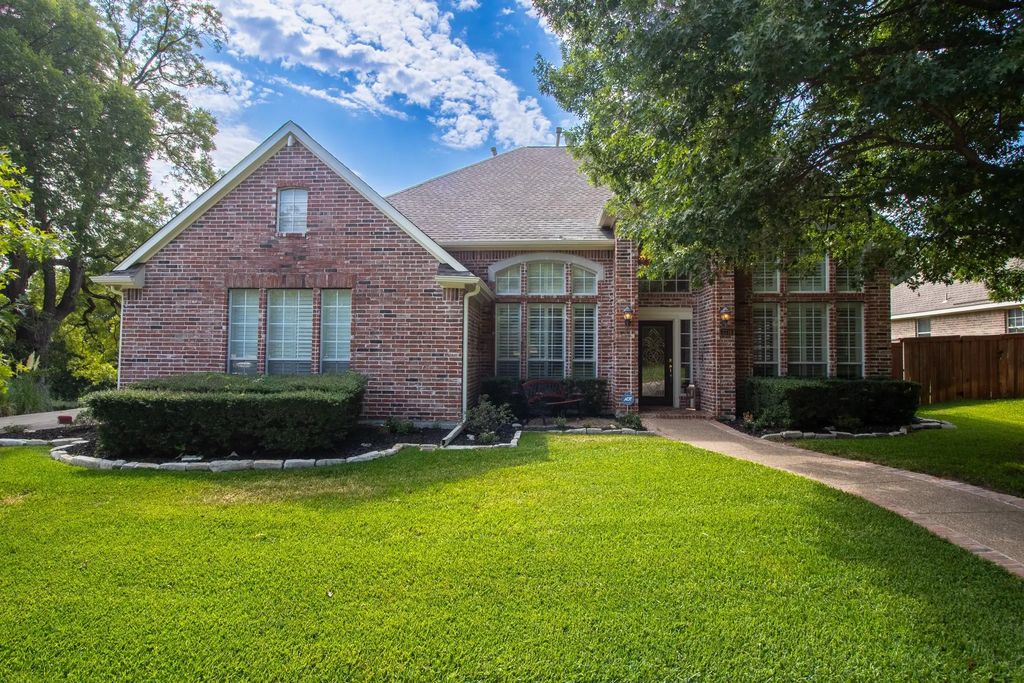 3316 Meadow Wood Drive, Richardson