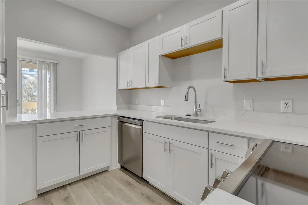 5310 Keller Springs Road 135, Dallas