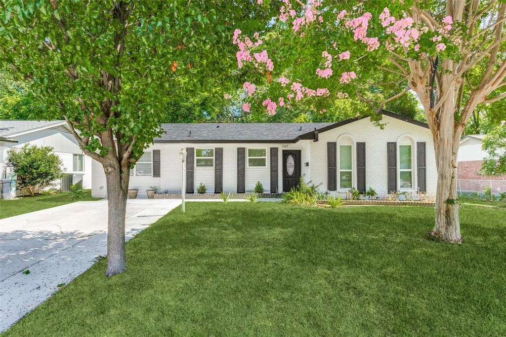 1669 Morrison Drive, Garland